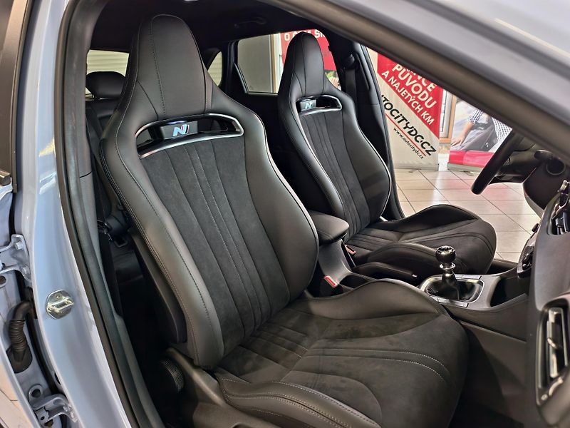Hyundai i30 2.0 T-GDI 206kW N Performance  - fotka 10 z 25