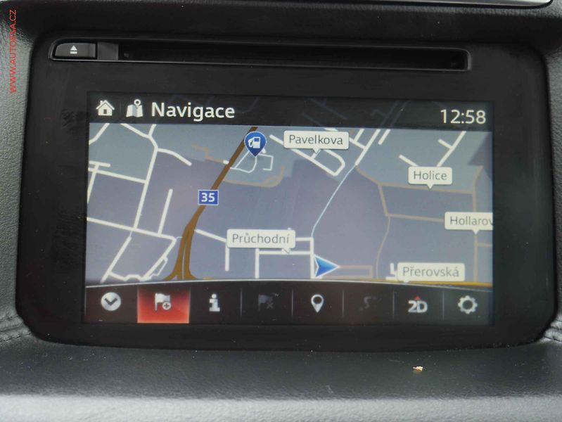 Mazda CX-5 (2017) 2.0i, 2.maj,ČR, LED, navi - fotka 17 z 22
