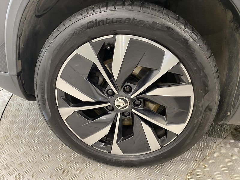 Škoda Karoq 2,0 TDI 110kW DSG 4x4 Style Pl - fotka 29 z 30