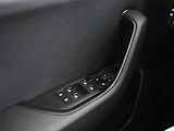 Škoda Superb (2022) Ambition 2.0 TDI, Automat - náhled 15