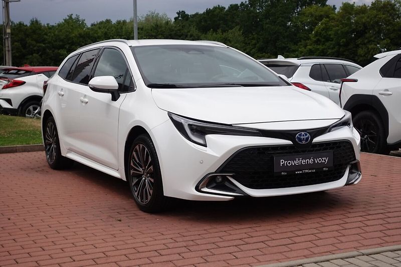 Toyota Corolla 2.0 hybrid e-CVT X6 Style - fotka 3 z 34