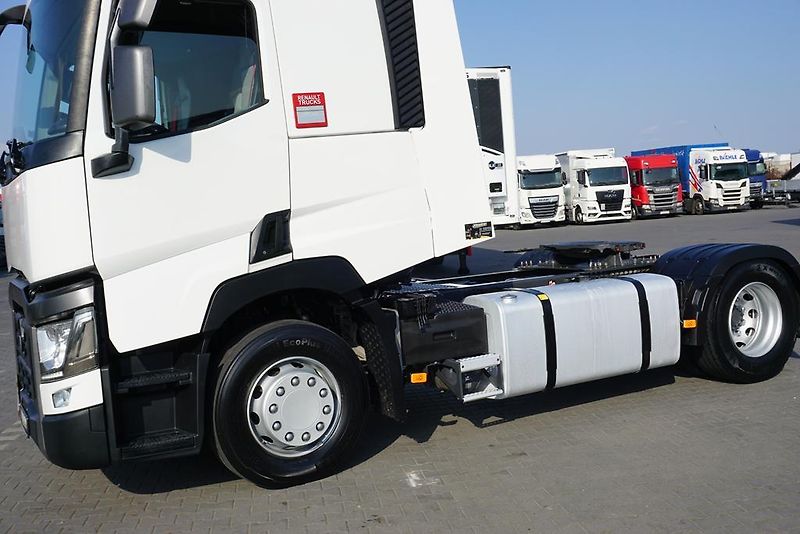 Renault Trucks T (2020) 460 / ACC / EURO  6 / SLEEPER  - fotka 24 z 51