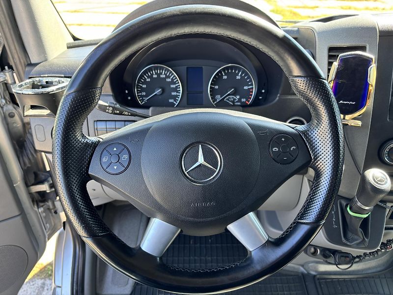 Mercedes-Benz Sprinter (2017) 3,0CDi 140kW automat RZ ČR - fotka 14 z 19