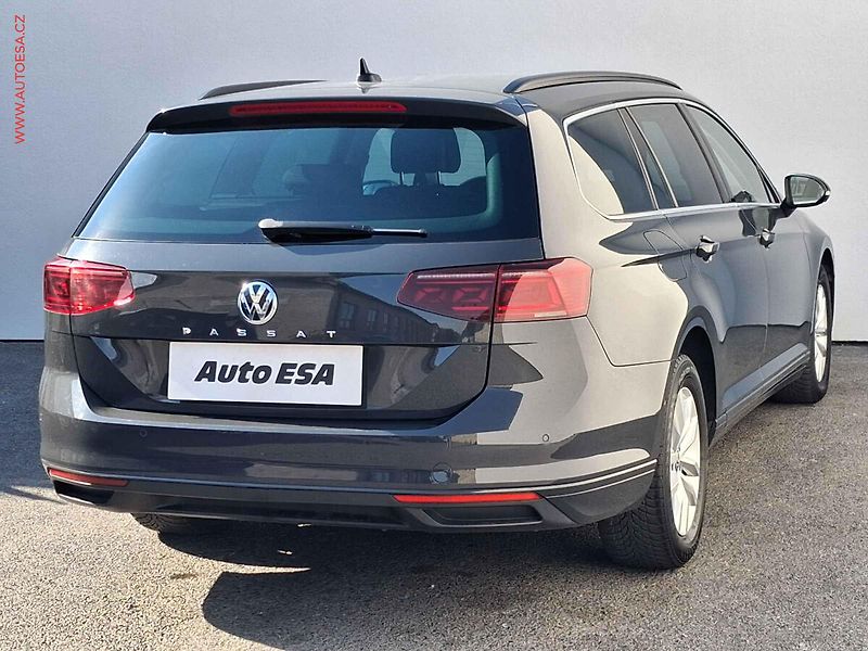 Volkswagen Passat (2020) 1.5 TSi, Business, LED, TZ - fotka 4 z 18
