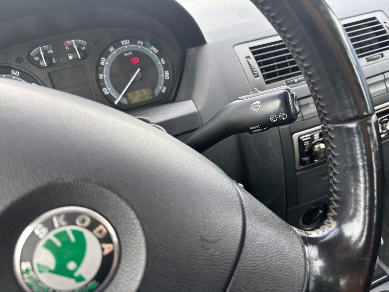 Škoda Fabia 1.2 HTP / 47 kW - fotka 17 z 24