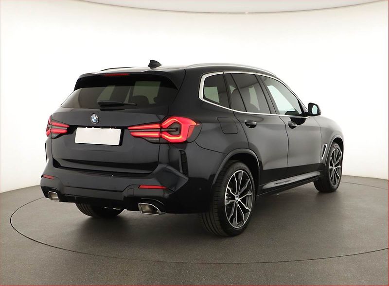 BMW X3 (2024) xDrive20d, Tažné, ACC, Výhřev - fotka 5 z 25