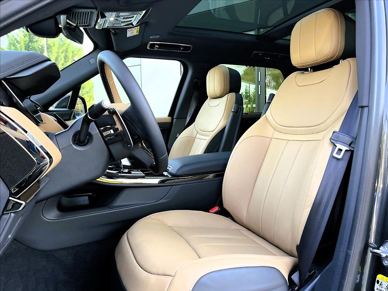 Land Rover Range Rover Sport (2026) 3,0 D300 DYNAMIC SE - fotka 14 z 36