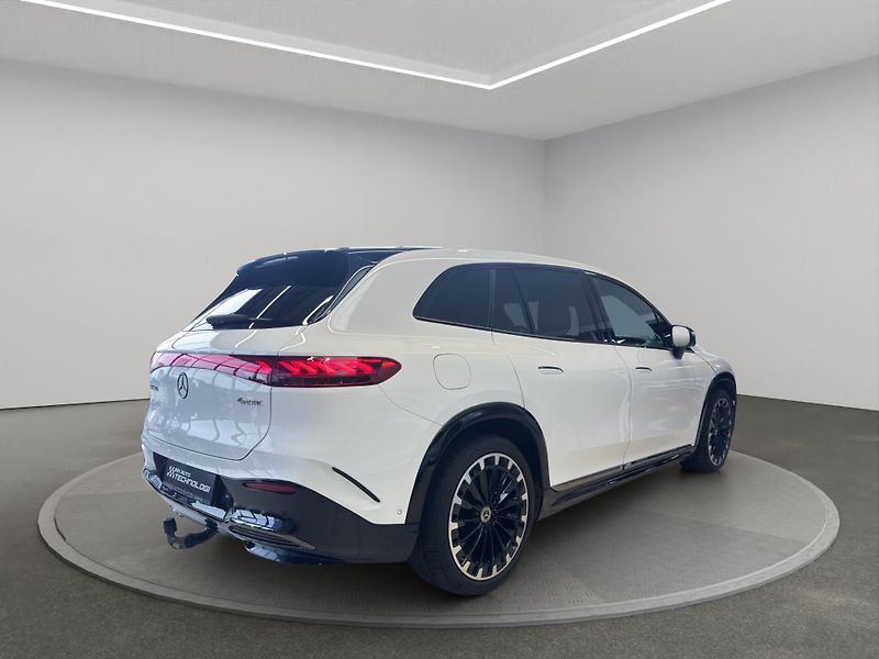Mercedes-Benz EQS (2023) 580 4MATIC SUV - fotka 7 z 25