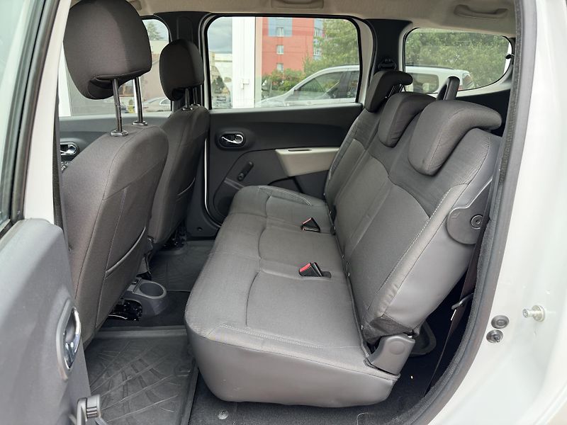 Dacia Lodgy 1.6Sce 75kW, 7 míst - fotka 13 z 20