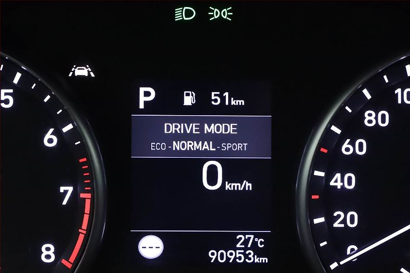 Hyundai i30 (2021) 1.5 T-GDI MHEV, Automat, Navi - fotka 16 z 26