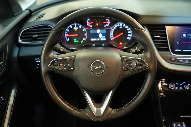 Opel Grandland X - fotka 18 z 29