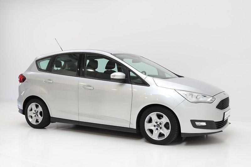 Ford C-MAX (2016) 1.maj, pravidelný servis, ČR - fotka 4 z 20