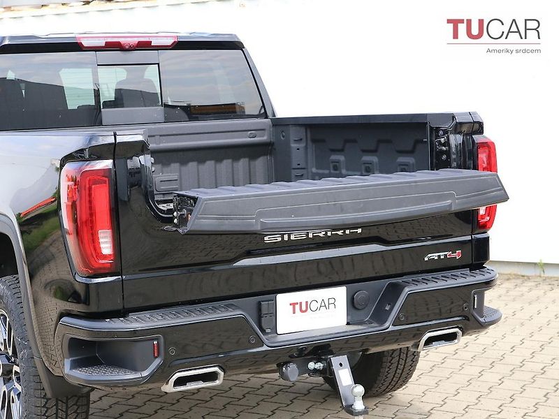 Chevrolet Silverado (2026) ZR2 6.2 V8  - fotka 6 z 48