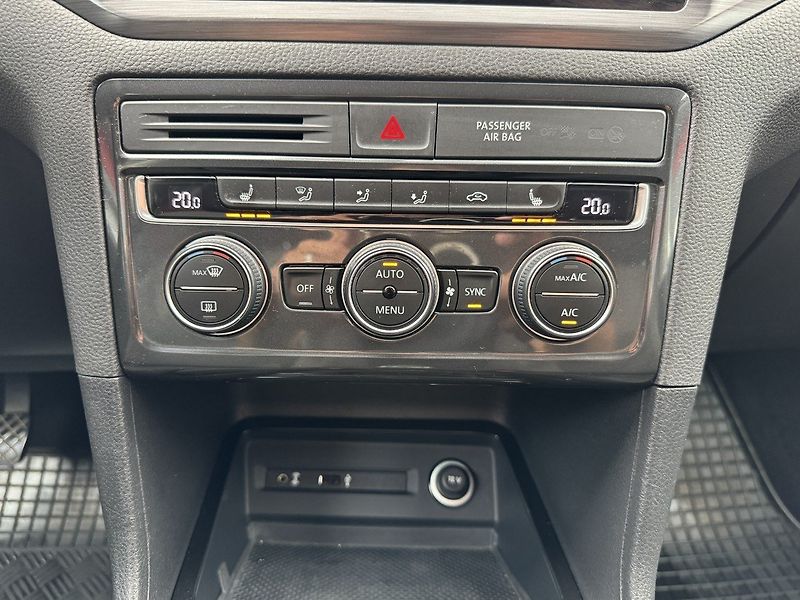 Volkswagen Golf Sportsvan (2018) 1.5TSi LED Navi Kamera - fotka 9 z 50