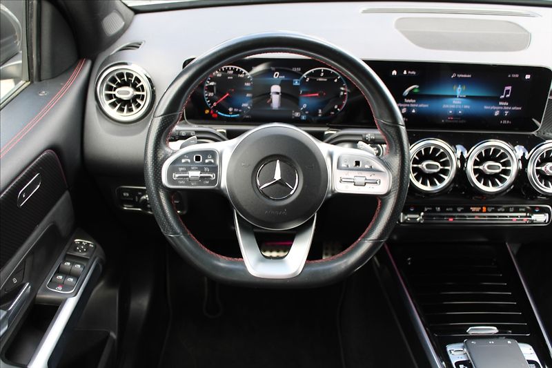 Mercedes-Benz GLB 2,0 220D  ČR,4MATIC,A/T,AMG - fotka 9 z 39
