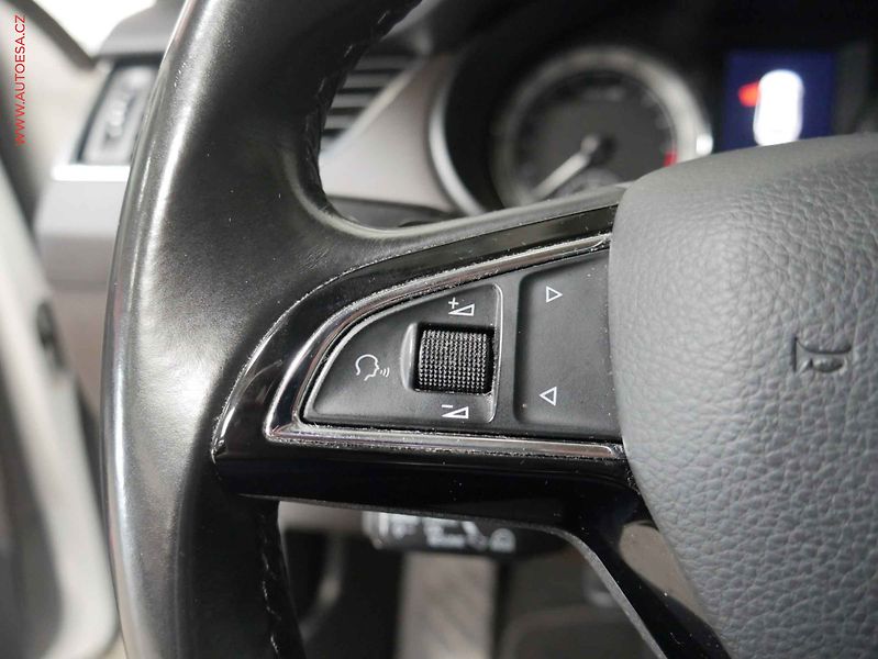 Škoda Octavia (2018) 2.0TDI, ČR, DSG, navi, LED - fotka 17 z 32