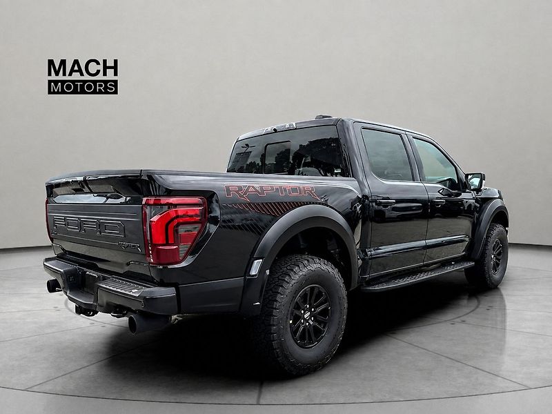 Ford F-150 (2026) Raptor - fotka 4 z 10