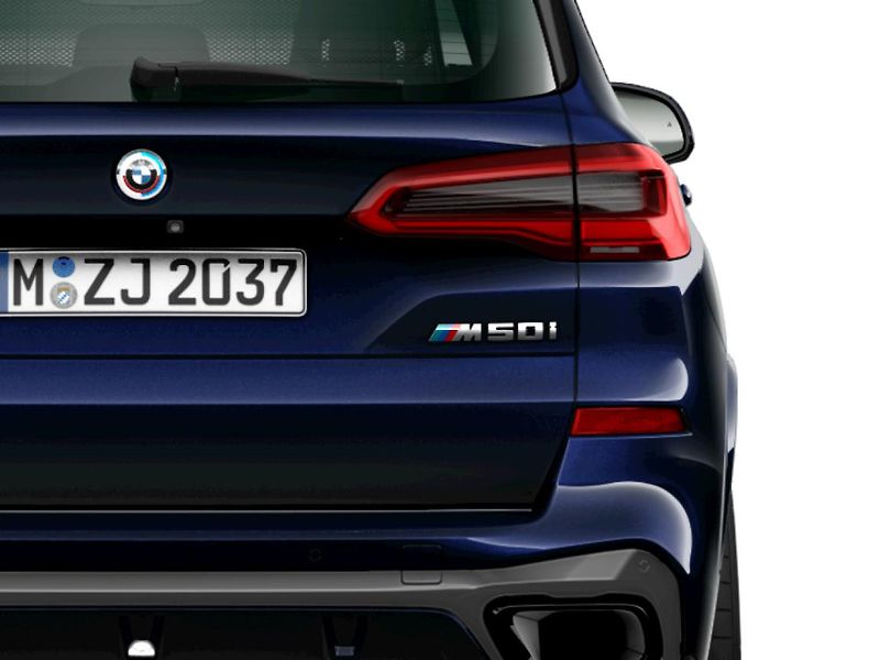BMW X5 M50i - fotka 5 z 10