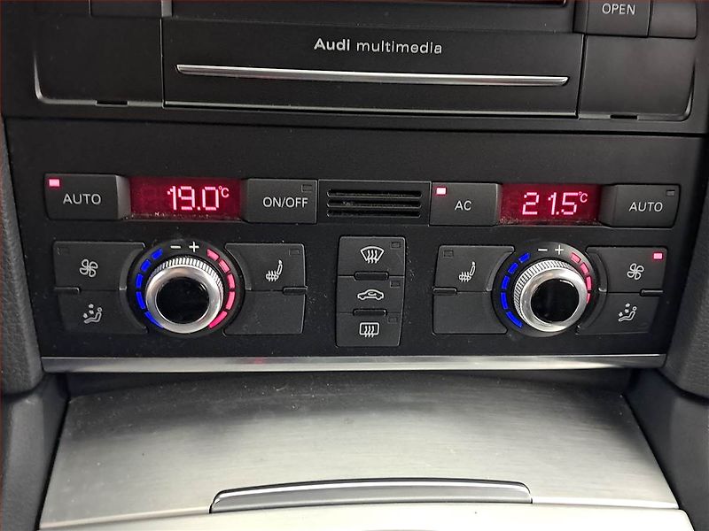 Audi Q7 (2011) 3.0 TDI, 4X4, Automat - fotka 31 z 32