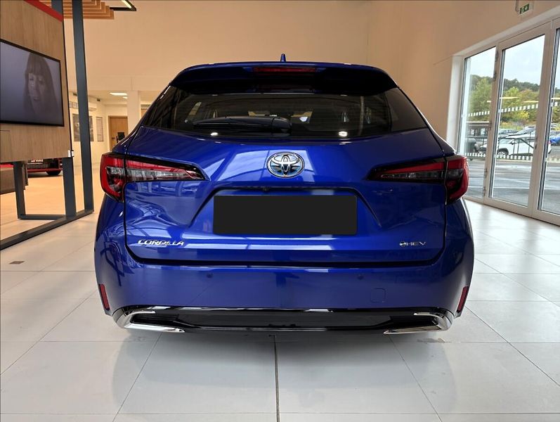 Toyota Corolla 1,8   TS Comfort Tech HEV - fotka 4 z 7