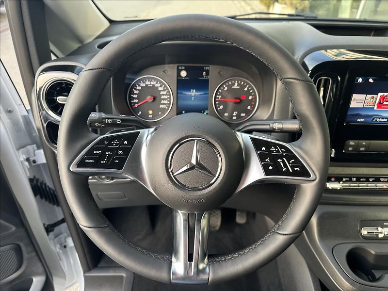 Mercedes-Benz Vito (2025) 2,0 119 CDI Tourer Select L 4x - fotka 15 z 22