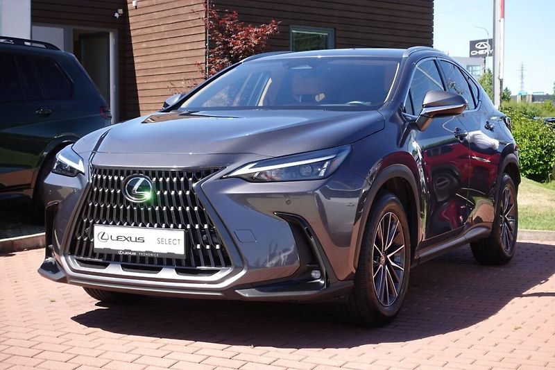 Lexus NX 350h NX350h Executive 4x4 - fotka 2 z 32