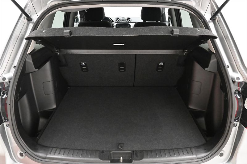 Suzuki Vitara 1,4 HYBRID 95kW Active Záruka - fotka 10 z 29