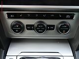 Volkswagen Passat (2017) 1.4 TSi, Comfortline, navi - náhled 15