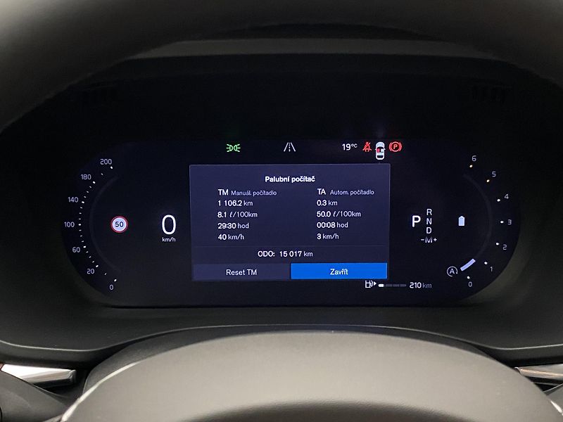 Volvo XC60 B4 AWD DARK PLUS AUT  - fotka 26 z 56