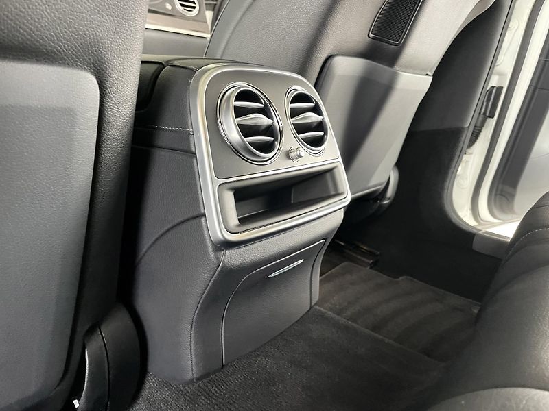 Mercedes-Benz Třídy S 350d 4MATIC*Panorama*Masáž*AMG - fotka 32 z 36