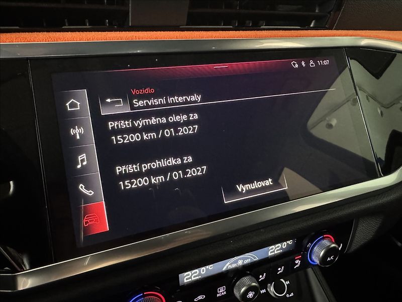 Audi Q3 1,5 TFSi  Advanced Záruka Assi - fotka 29 z 40