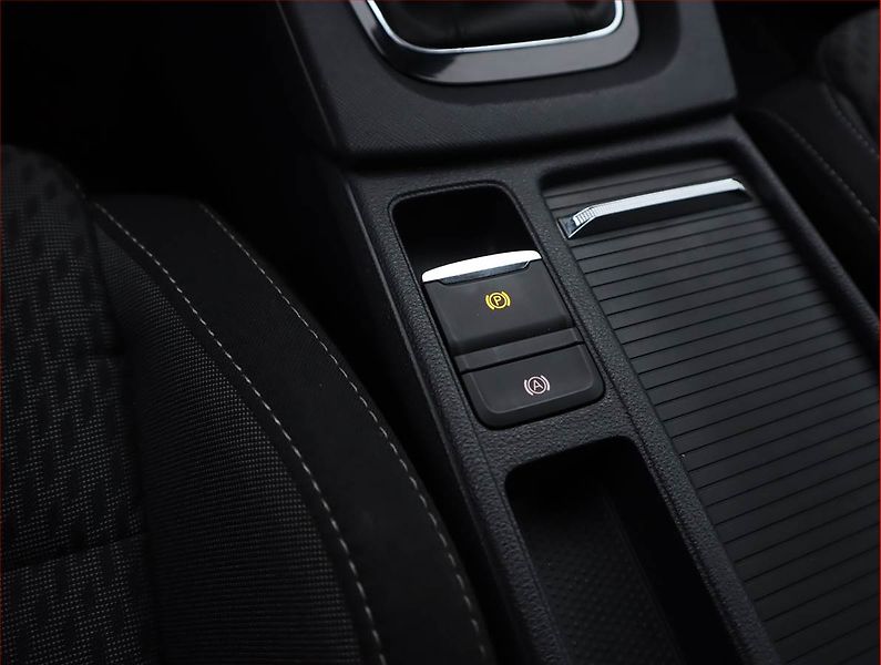 Škoda Octavia (2020) Style 2.0 TDI, Serv.kniha - fotka 22 z 24