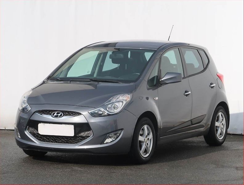Hyundai ix20 (2011) 1.4 CVVT, Serv.kniha, nová STK - fotka 2 z 17