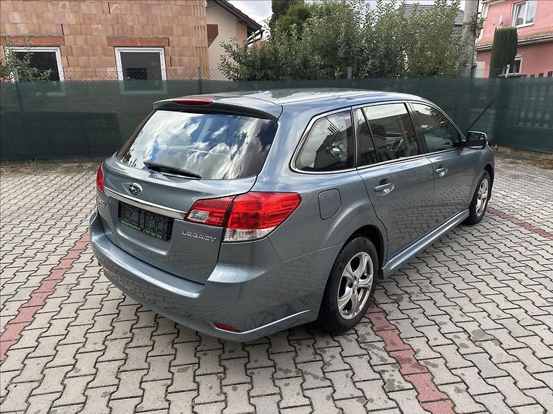 Subaru Legacy 2,0 Serviska 4X4 - fotka 3 z 21