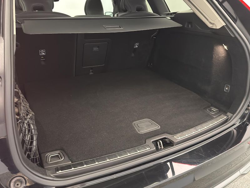 Volvo XC60 T6 AWD RECHARGE BRIGHT PLUS  - fotka 5 z 48