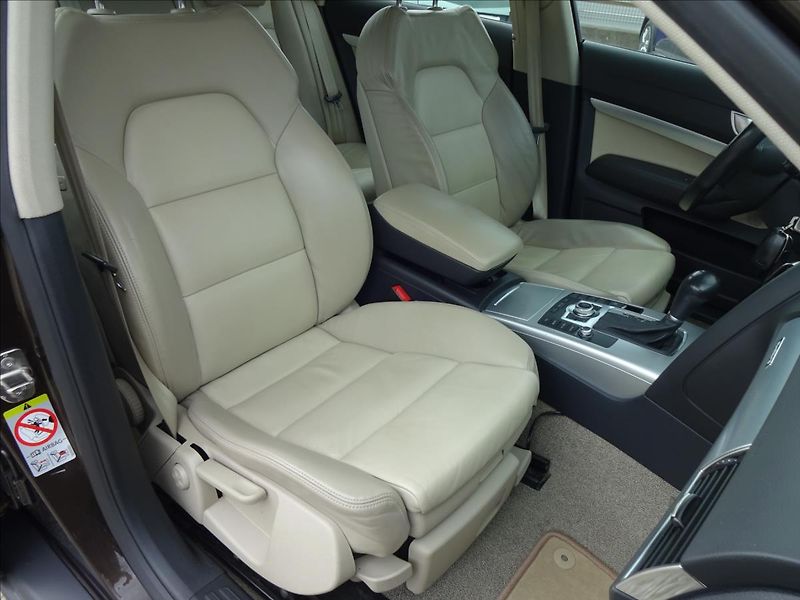 Audi A6 Allroad 3,0 TDI 176kW QUATRO - fotka 34 z 63