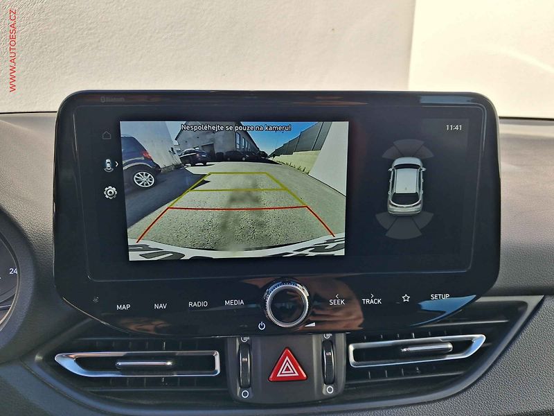 Hyundai i30 (2021) 1.5 T-GDi, 1.maj,ČR, Smart - fotka 17 z 17