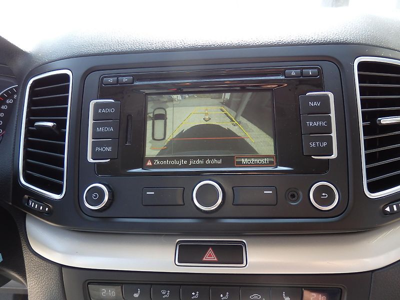 Seat Alhambra 2,0TDi 103kW DIGI KLIMA - fotka 18 z 21