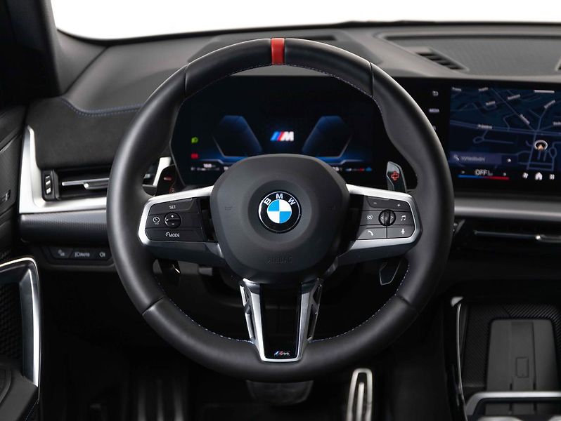 BMW X2 M35i xDrive - fotka 12 z 22