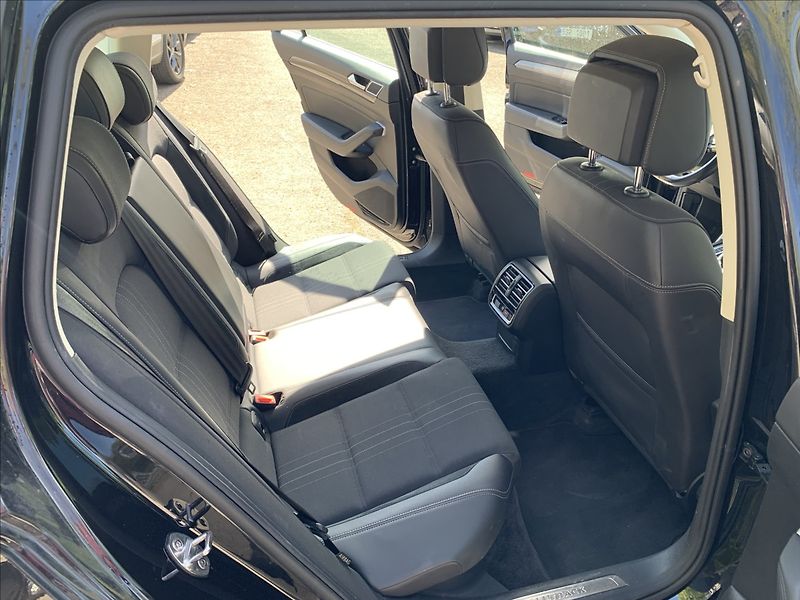 Volkswagen Passat 2,0 TDI DSG ALLTRACK,ČR - fotka 16 z 18
