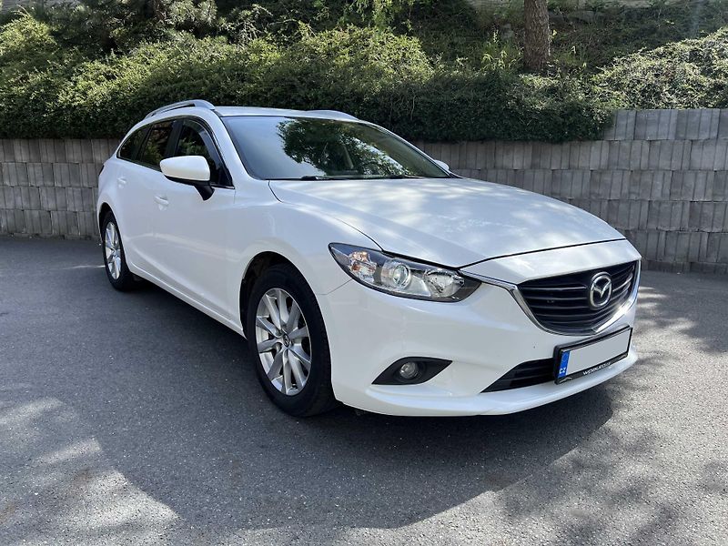 Mazda 6 2.2Skyactiv-D 110kW PO SERVISU - fotka 3 z 13