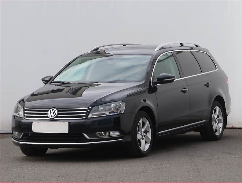 Volkswagen Passat (2011) Comfortline 1.4 TSI EcoFuel - fotka 2 z 18