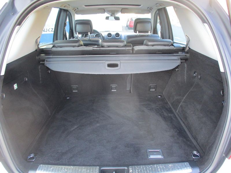 Mercedes-Benz Třídy M ML 350CDi SPORT 4M*NAVI*ALU 20 - fotka 33 z 50