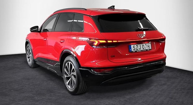 Audi Q6 e-tron Comfort 360kam Tech Plus Tažné - fotka 5 z 20