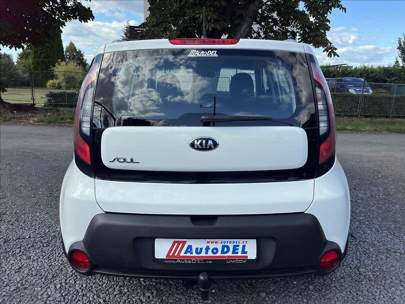 Kia Soul 1,6 GDi Automat 44t km  Tažné - fotka 5 z 44