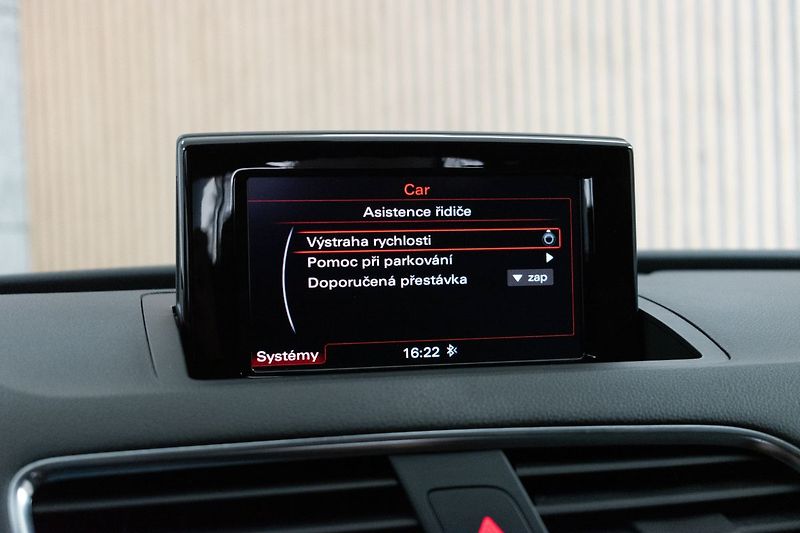 Audi Q3 2.0TDI 110kW QUATTRO*2xKOLA*ČR - fotka 30 z 43