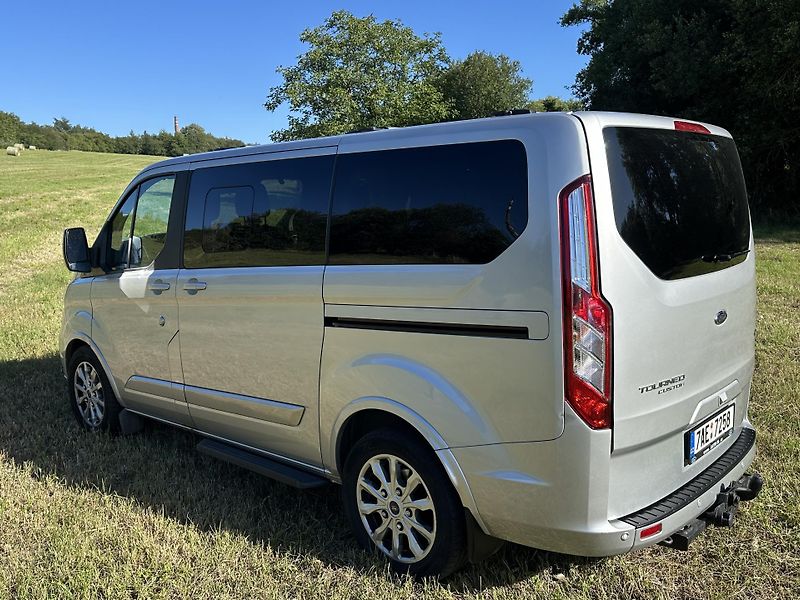 Ford Tourneo Custom (2018) Titanium X na novych pneu - fotka 6 z 18