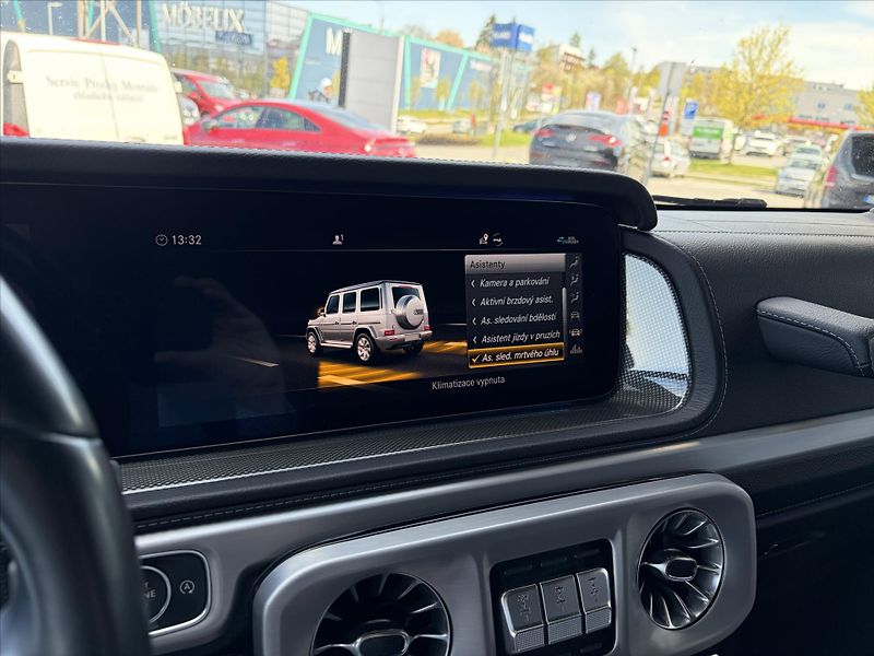 Mercedes-Benz Třídy G G 350d AMG paket - fotka 14 z 32