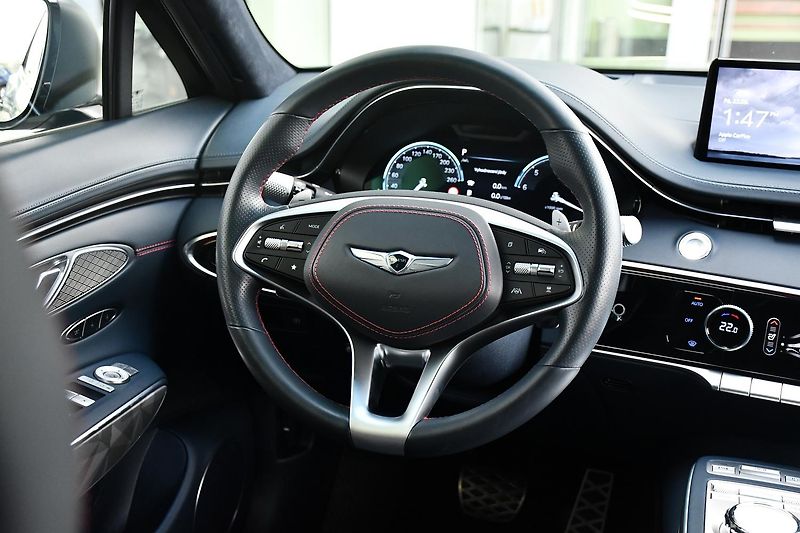 Genesis GV70 2.2 AWD SPORT LINE 1M - fotka 10 z 48