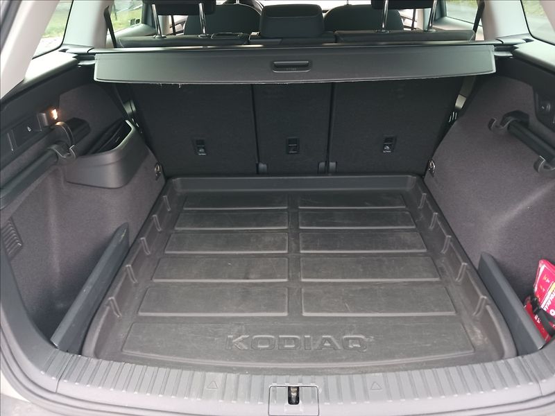 Škoda Kodiaq 2,0 TDI 4x4 AMBITION 1. maj- - fotka 22 z 24